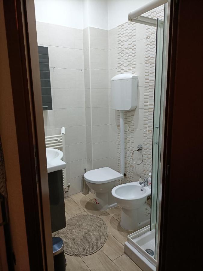Le Due Torri Bologna Apartment Ngoại thất bức ảnh